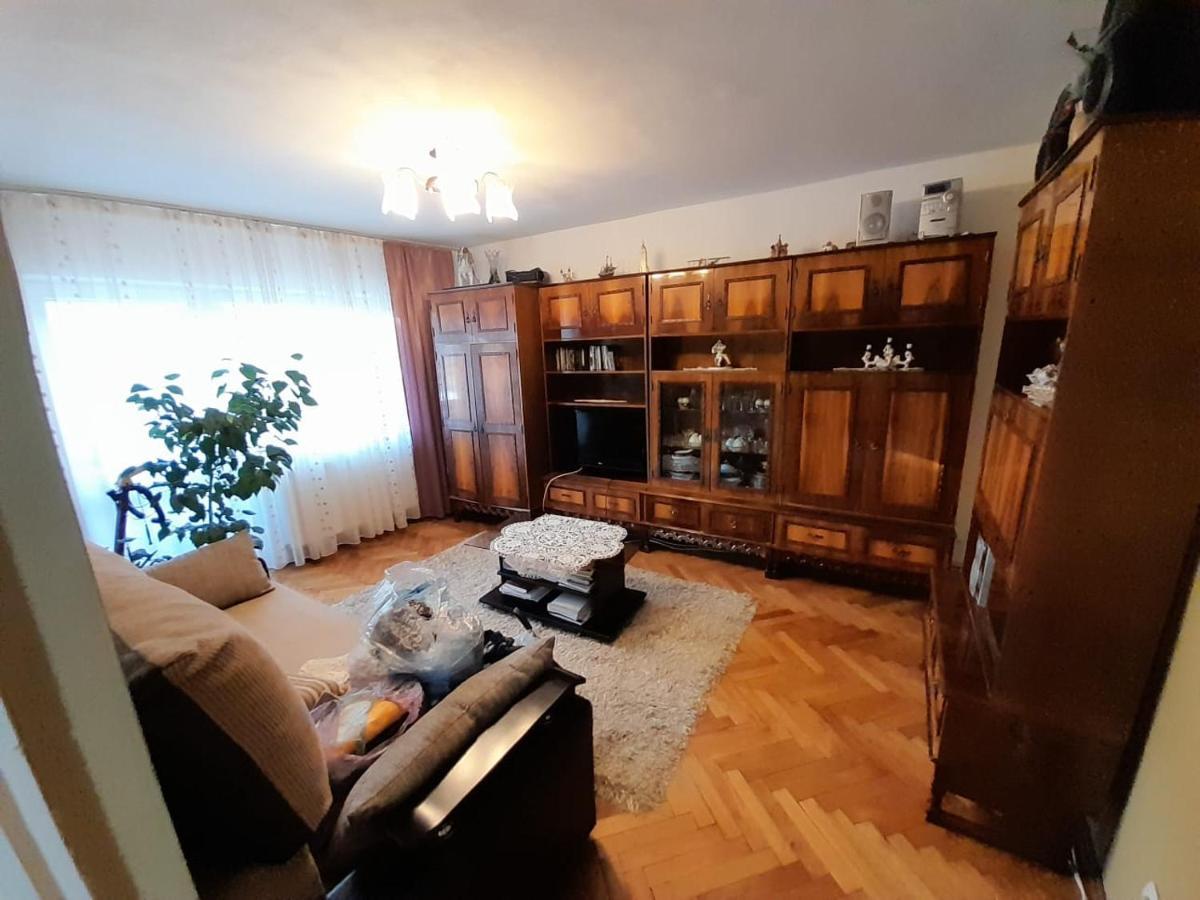 Lupeni  Apartament Straja - מראה חיצוני תמונה